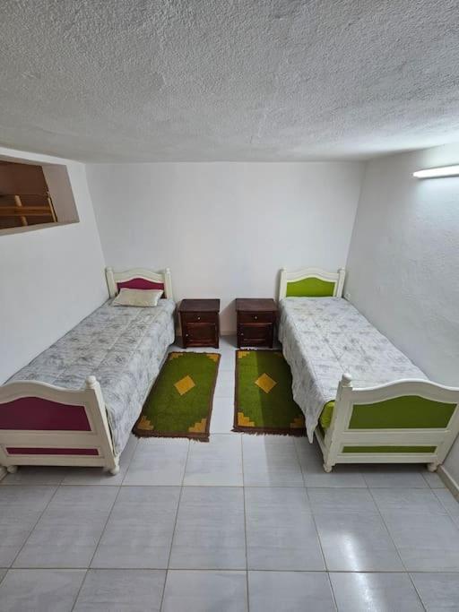 Hadhri Appartement Тозьор Екстериор снимка