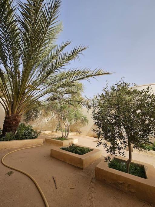 Hadhri Appartement Тозьор Екстериор снимка